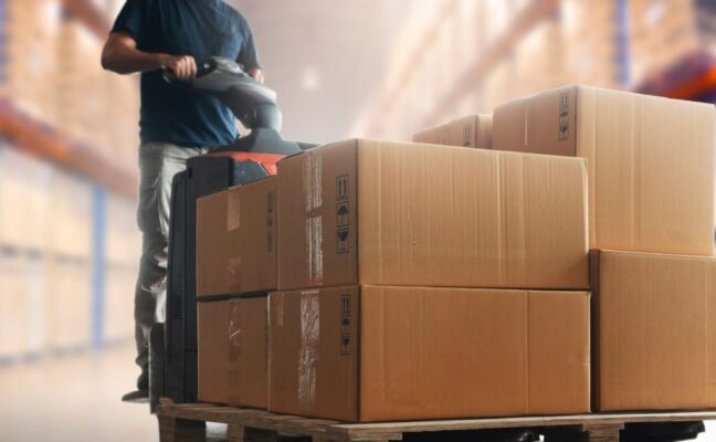 Loading dan Unloading Barang